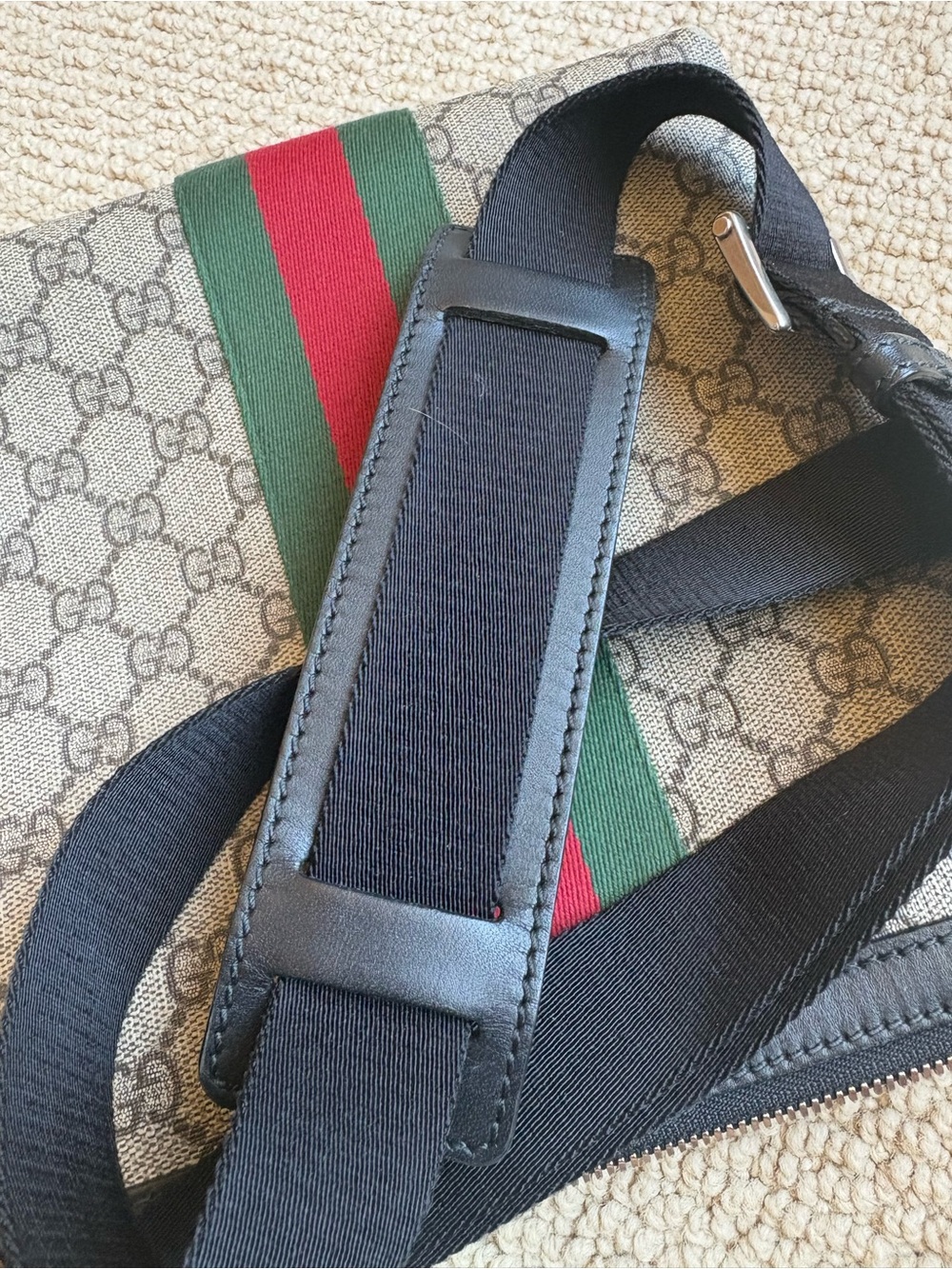 Gucci Beige GG Canvas Messenger Bag with Green and Red Web Authentic - Picture 12 of 12